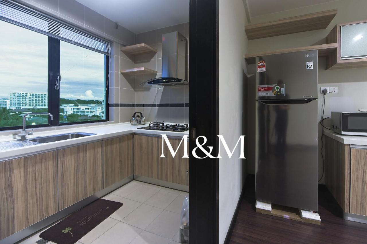 Aa Residen Luxury Condo Homestay 18Mins Walk Tanjung Aru Beach & Golf Course, Not Beach Side Resort Kota Kinabalu Buitenkant foto