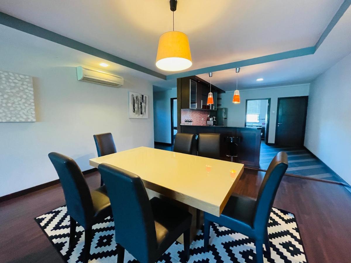 Aa Residen Luxury Condo Homestay 18Mins Walk Tanjung Aru Beach & Golf Course, Not Beach Side Resort Kota Kinabalu Buitenkant foto