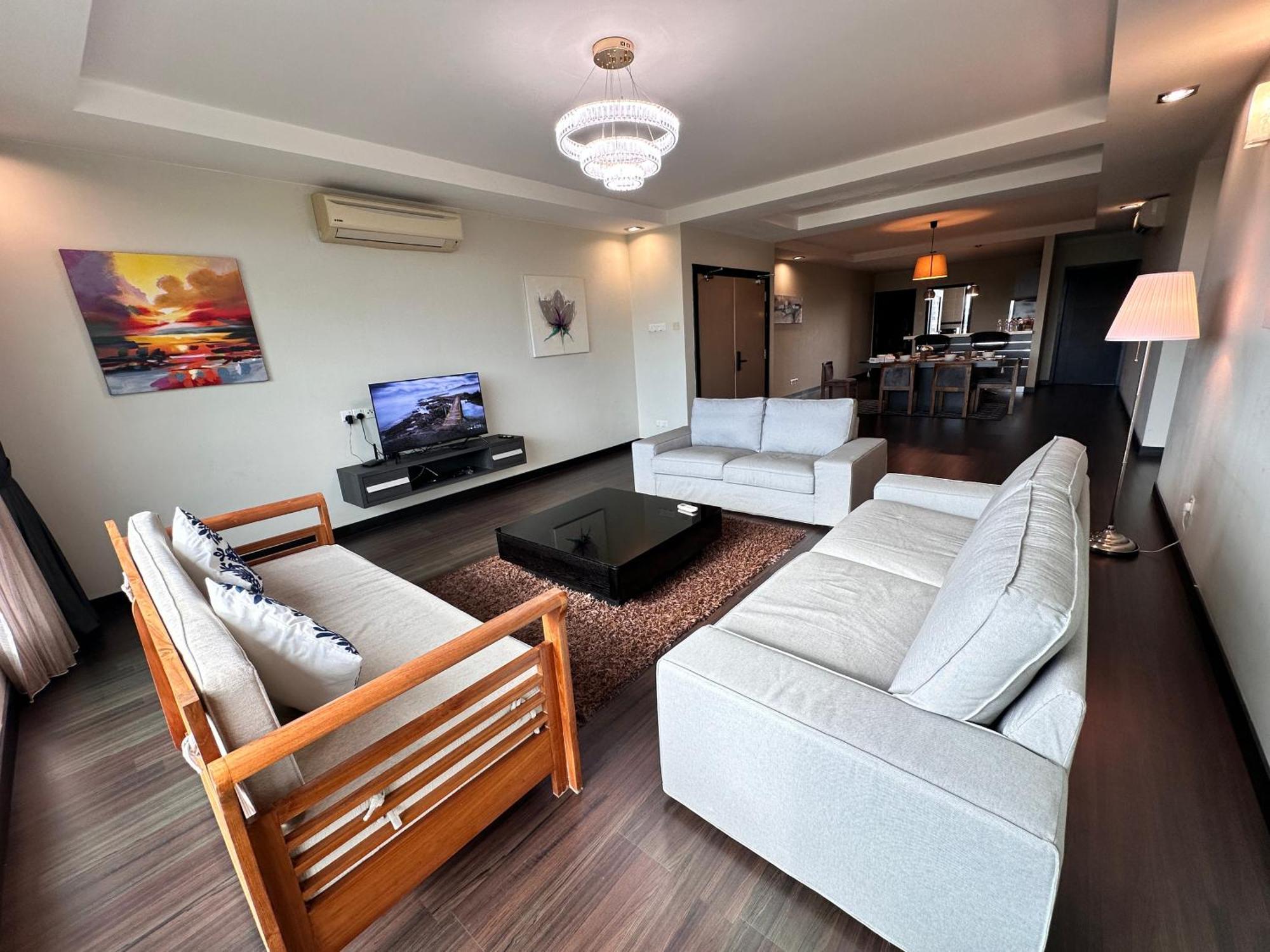 Aa Residen Luxury Condo Homestay 18Mins Walk Tanjung Aru Beach & Golf Course, Not Beach Side Resort Kota Kinabalu Buitenkant foto